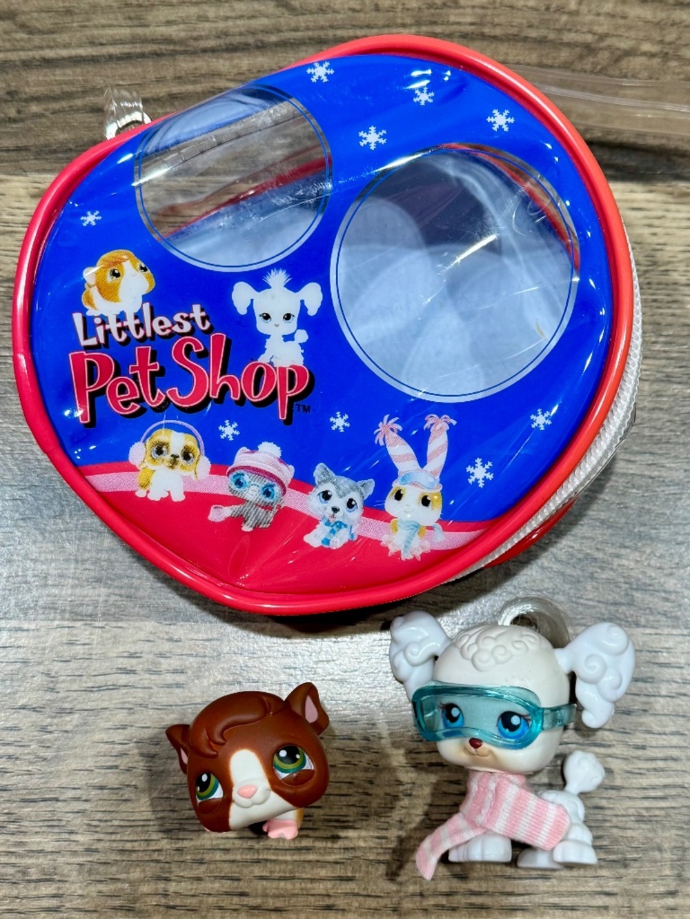 Littlest Pet Shop Hasbro Winter Purse Case #4 Guinea Pig #17 Poodle 2004 Target